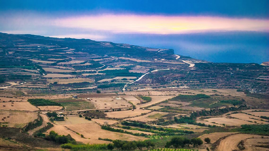 Zebbug Strasse nach Marsalforn