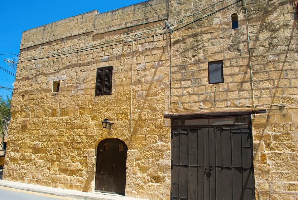 Gharb im Dorf