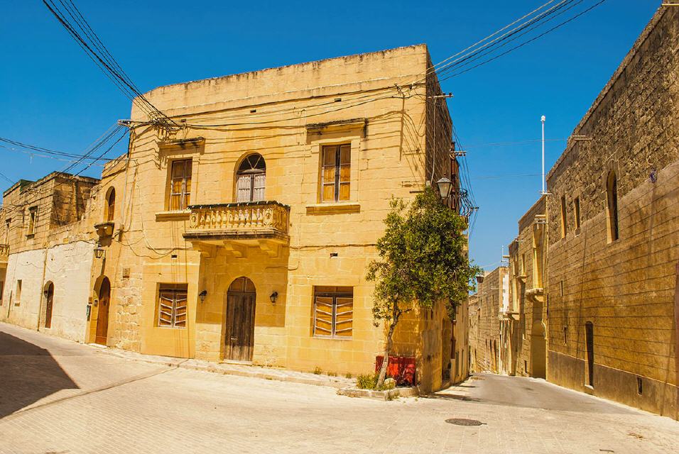 Gharb im Dorf