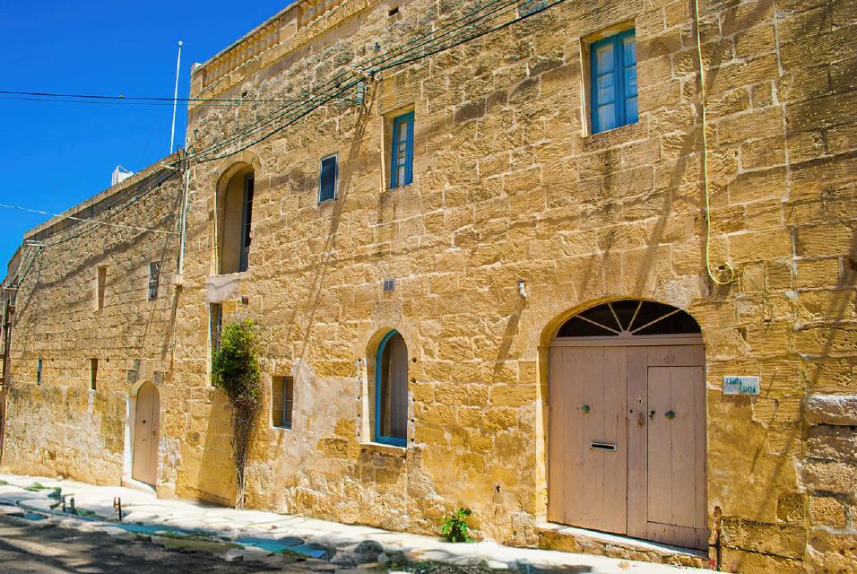 Gharb im Dorf