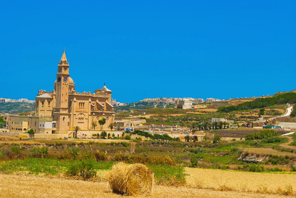 Gharb Ta Pinu