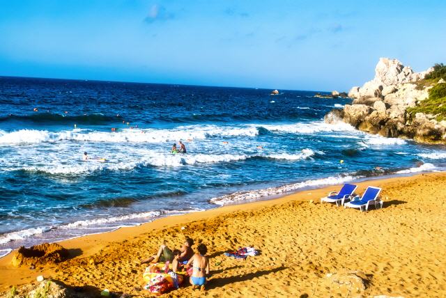 San Blas Bay liegt im Norden bei Nadur